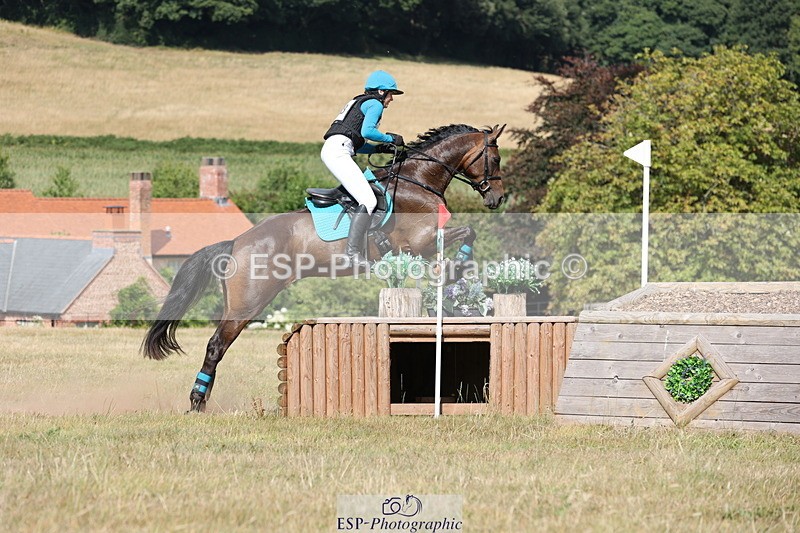 250802A-161638-07501 - F-283-Helen.Daly-MIELIKKI