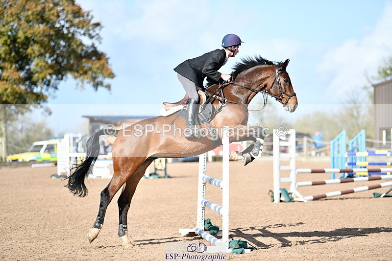 241026A-121709-01207 - SAT Cls 26+27 Club and Schools 90cm