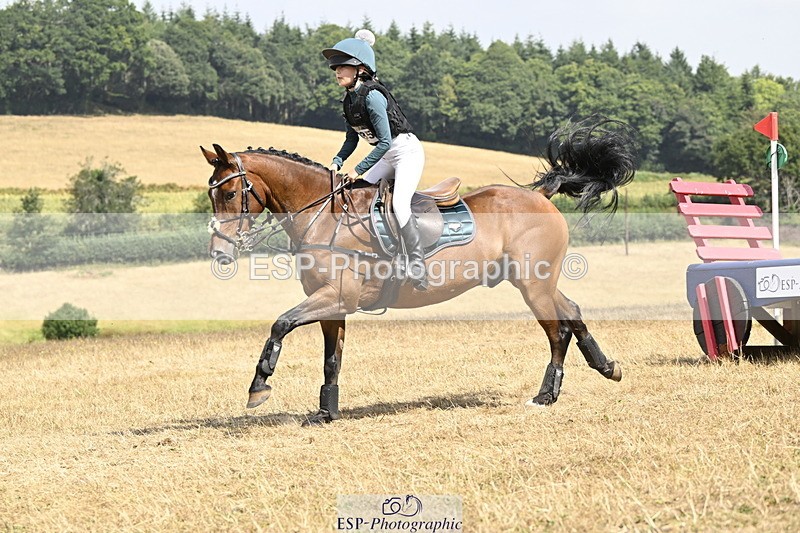 250824A-132037-36860 - 2035-Scarlet.Rosedale-Leith.Fandango