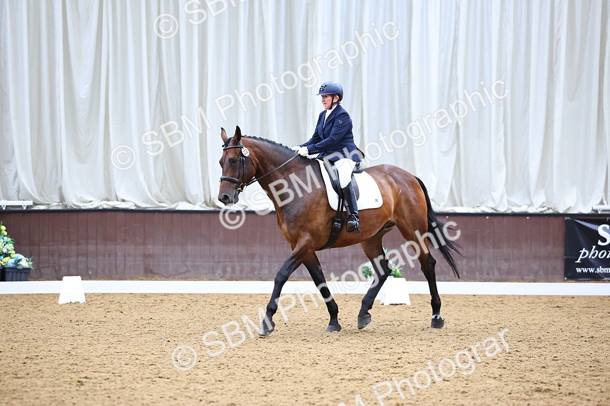 SBM_006469 - Class 5 - novice 6 - 12.04-13.07