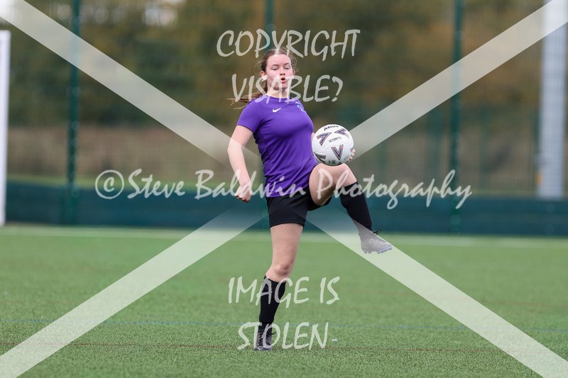 1DX30346 - 2025-09-13 FC Abbey Meads U17 Girls Purple V Cumnors U17 Girls
