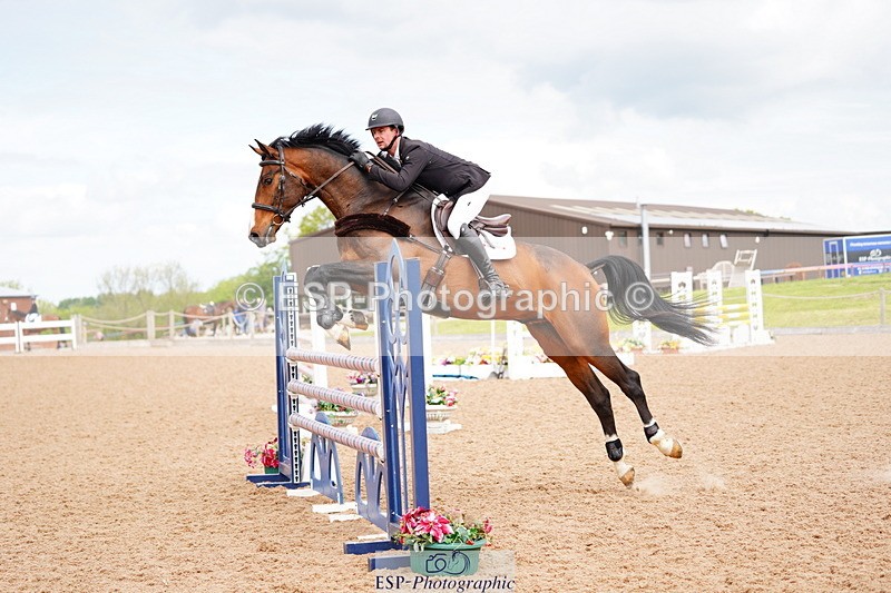 240524A-095958-02638 - Cls 13 Snr 1.05m and 1.10m