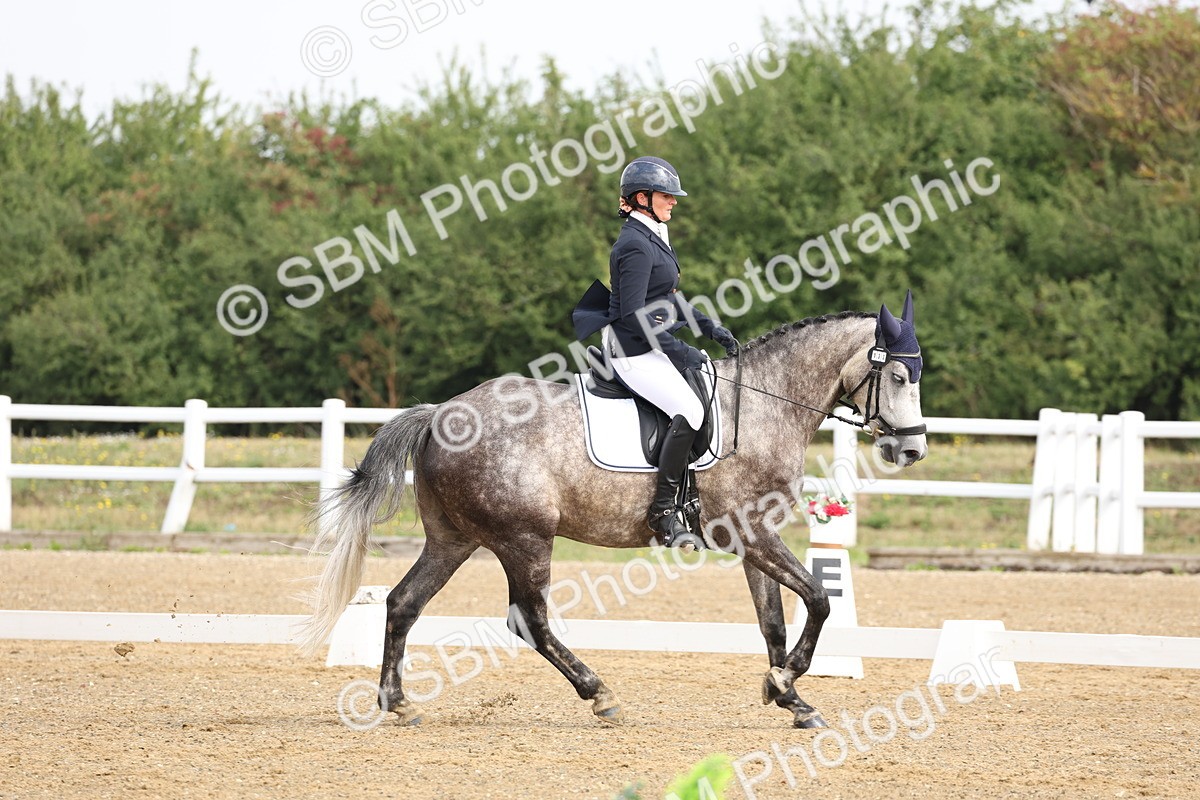 SBM_005531 - Class 6 - Novice 6 - 9.30-10.12