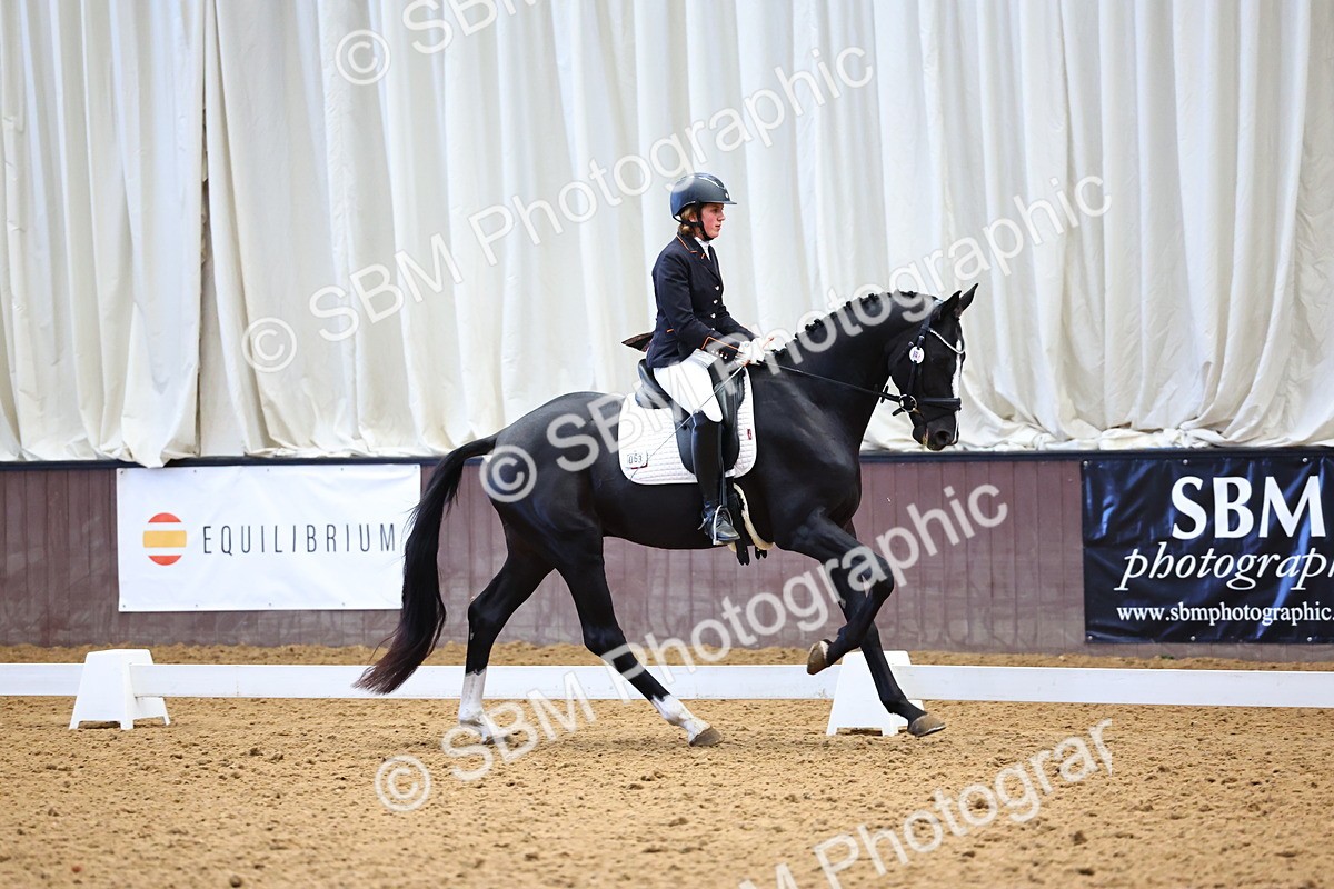 SBM_003809 - Class 14-15 - Novice 5 Novice 6