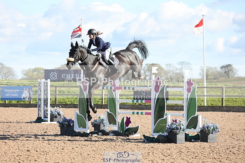 240419A-170206-09563 - Cls 10, 2 Star Big Tour 145cm  Break to End