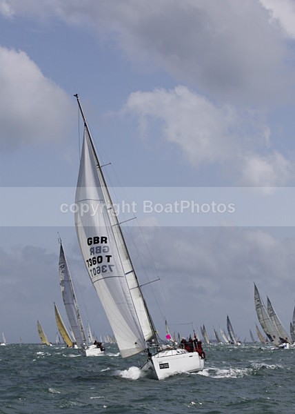 120630 GBR7360T  _MG_5713 - ROUND THE ISLAND RACE - 30th June 2012