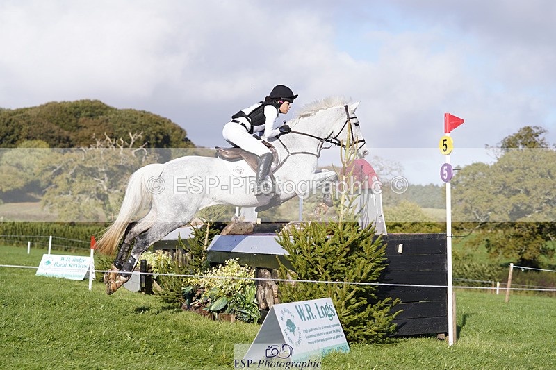 241025-103608-06139 - 003-Lydia.Heywood-COLACENTRIC