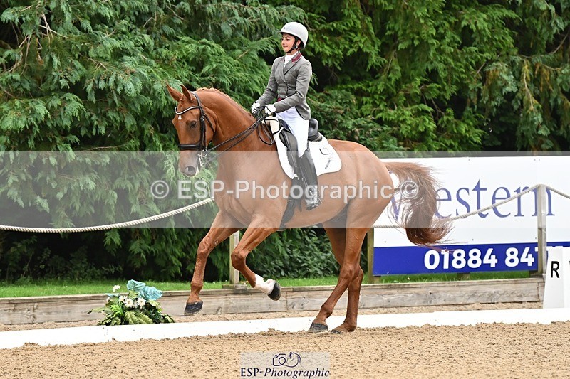 240811-101337-04698 - 134-Beth.Miller-U-gino