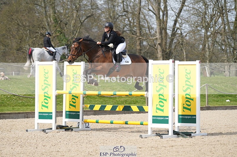 260322A-130044-01767 - 12 Newcomers 1m 10 Open