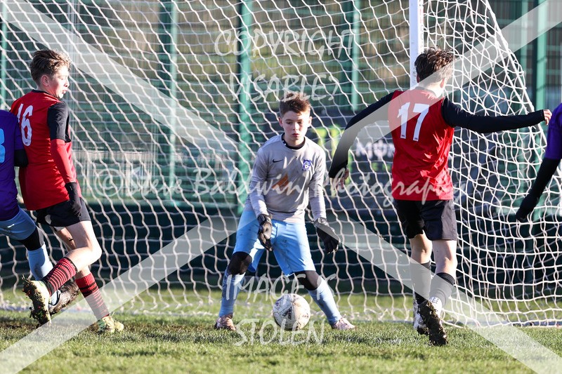 1DX32056 - 2025-11-23 FC Abbey Meads U13 Purple V Highworth Town Junior FC U13 T