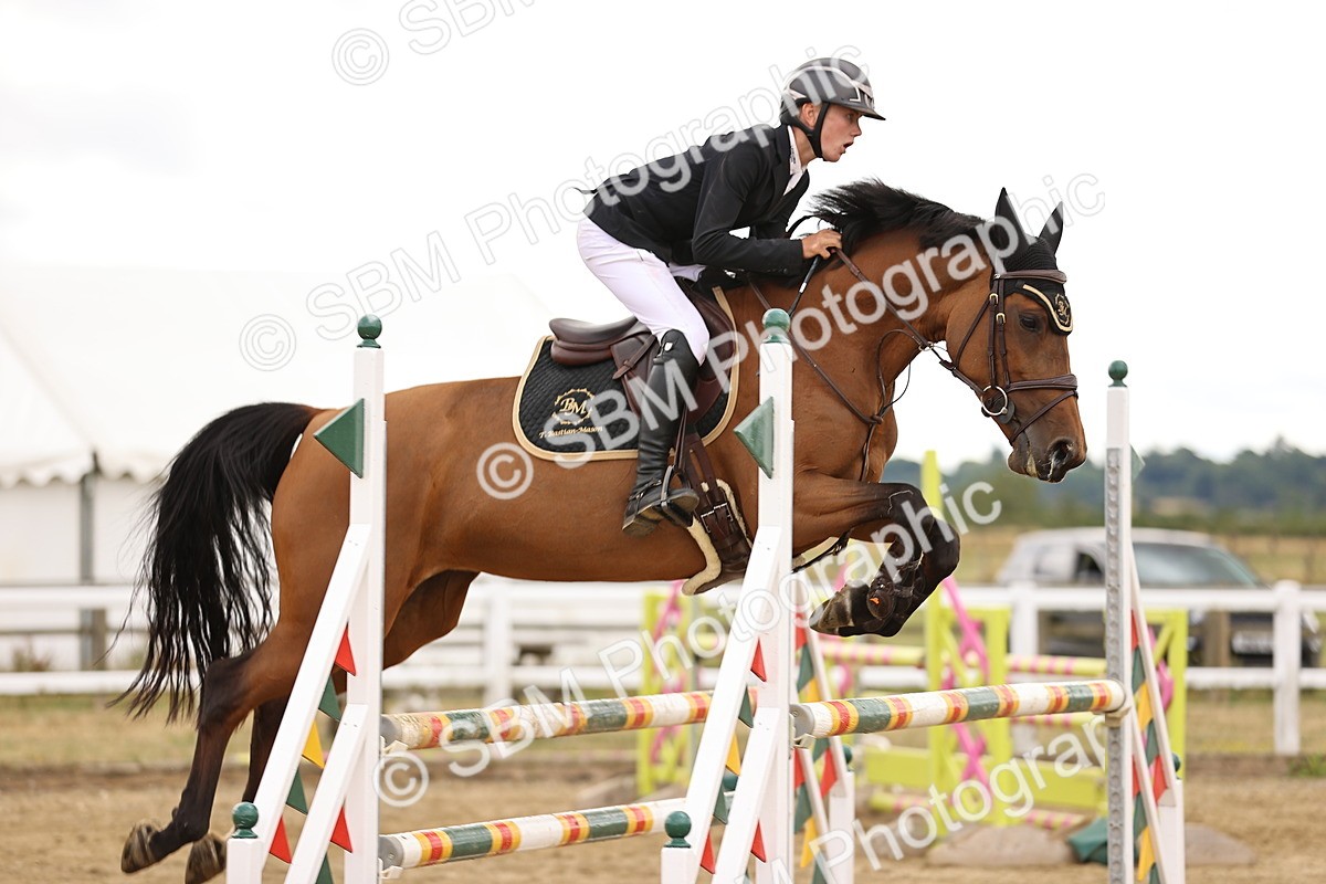 SBM_026881 - Class 13 - Senior Newcomers - 1.10m