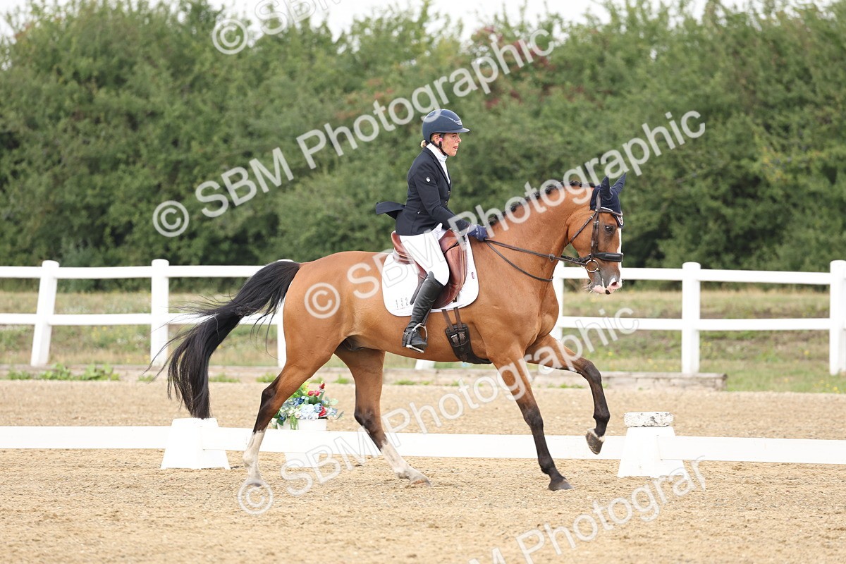 SBM_006272 - Class 6 - novice 6 - 11.50-12.46