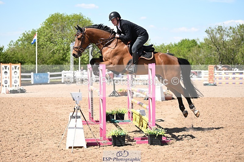 250510-143032-11762 - Cls 23 1.05m Amateur Quali