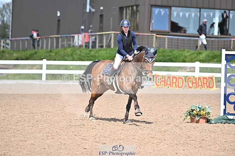 240418A-140048-03681 - Cls 13, 1 Star Bronze Tour 1.10m