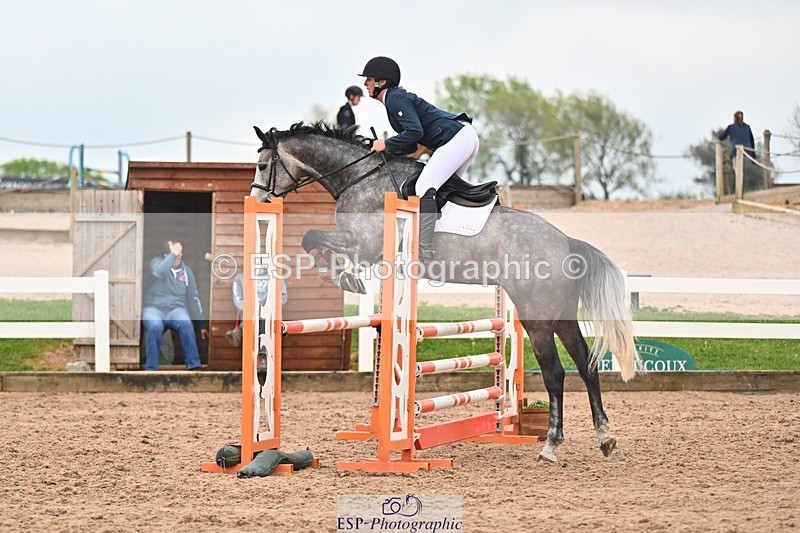 260508-091528-04381 - Cls 17 British Novice and 90cm Open