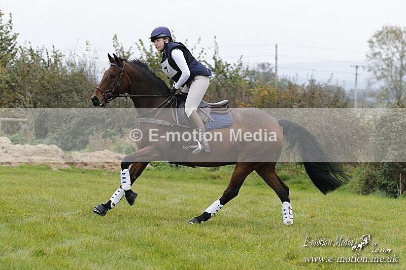 WWHT 181020 WWHT 181020 1646 - WWEC Open (1.00m)  18/10/20