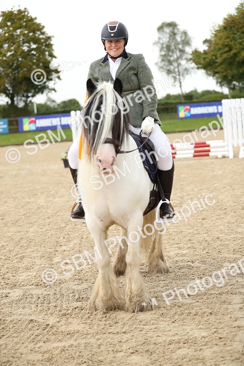 SBM_01076 - J27 - Senior Horse & Pony 50cm Championships