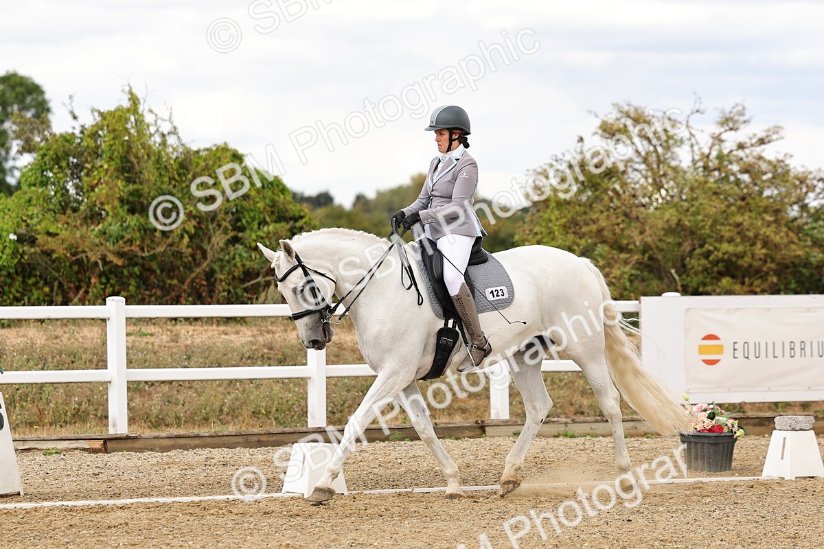 SBM_006562 - Class 8 - M5