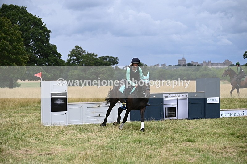 WJ6_4510 - Time at Jump 13:04 to 13:34