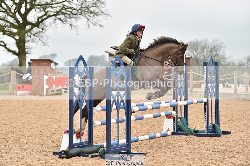 240331A-103740-00449 - 90cm First Round