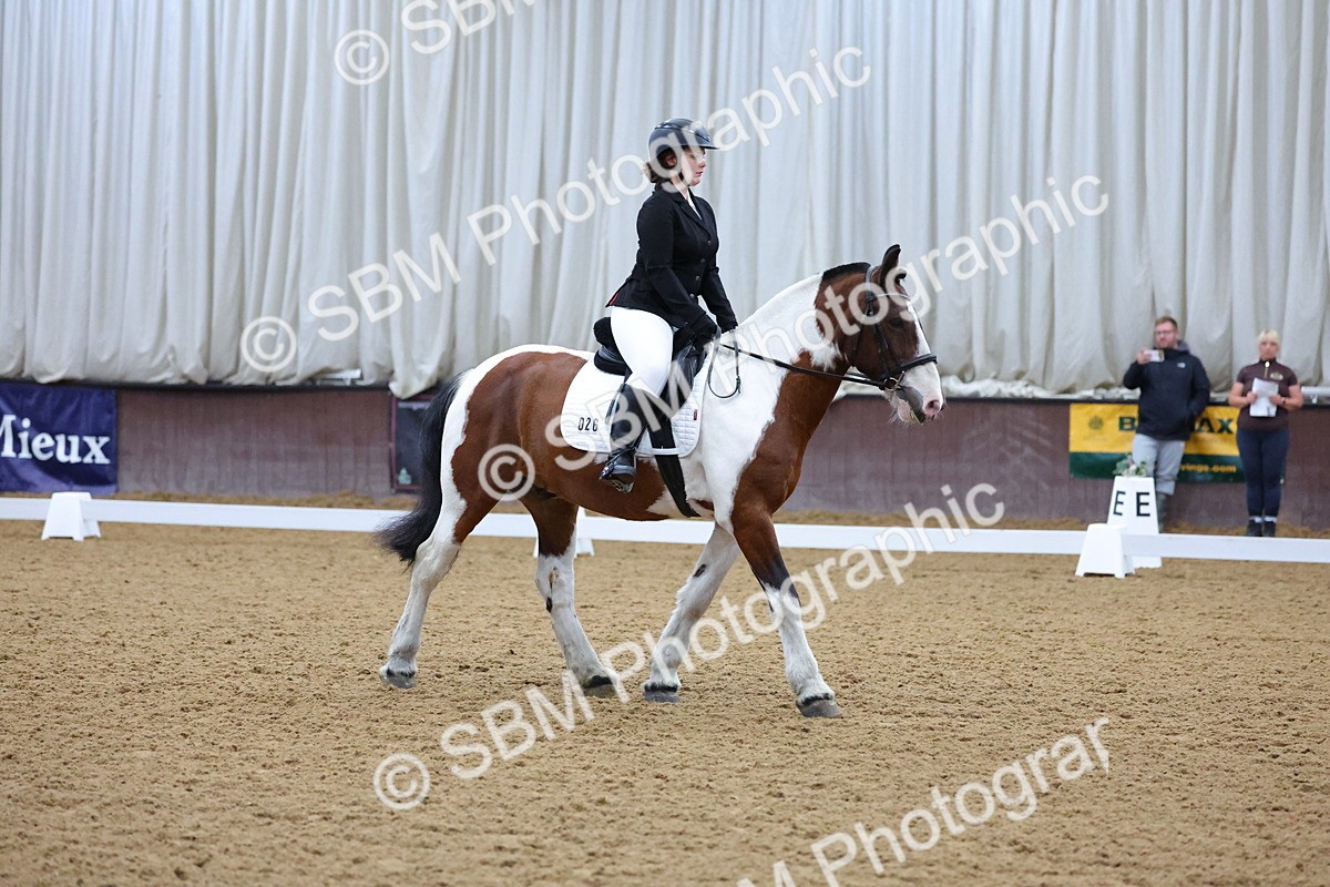 SBM_000140 - Class 2 - Intro 3 Championship - 8.51-9.47