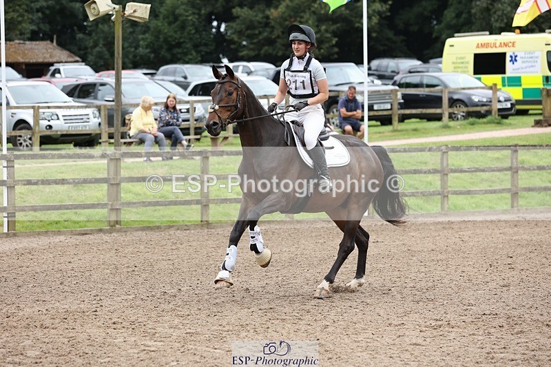 240803-130037-05283 - 211-Bethany_Hull-CARRICK_DIAMOND_OLIVER