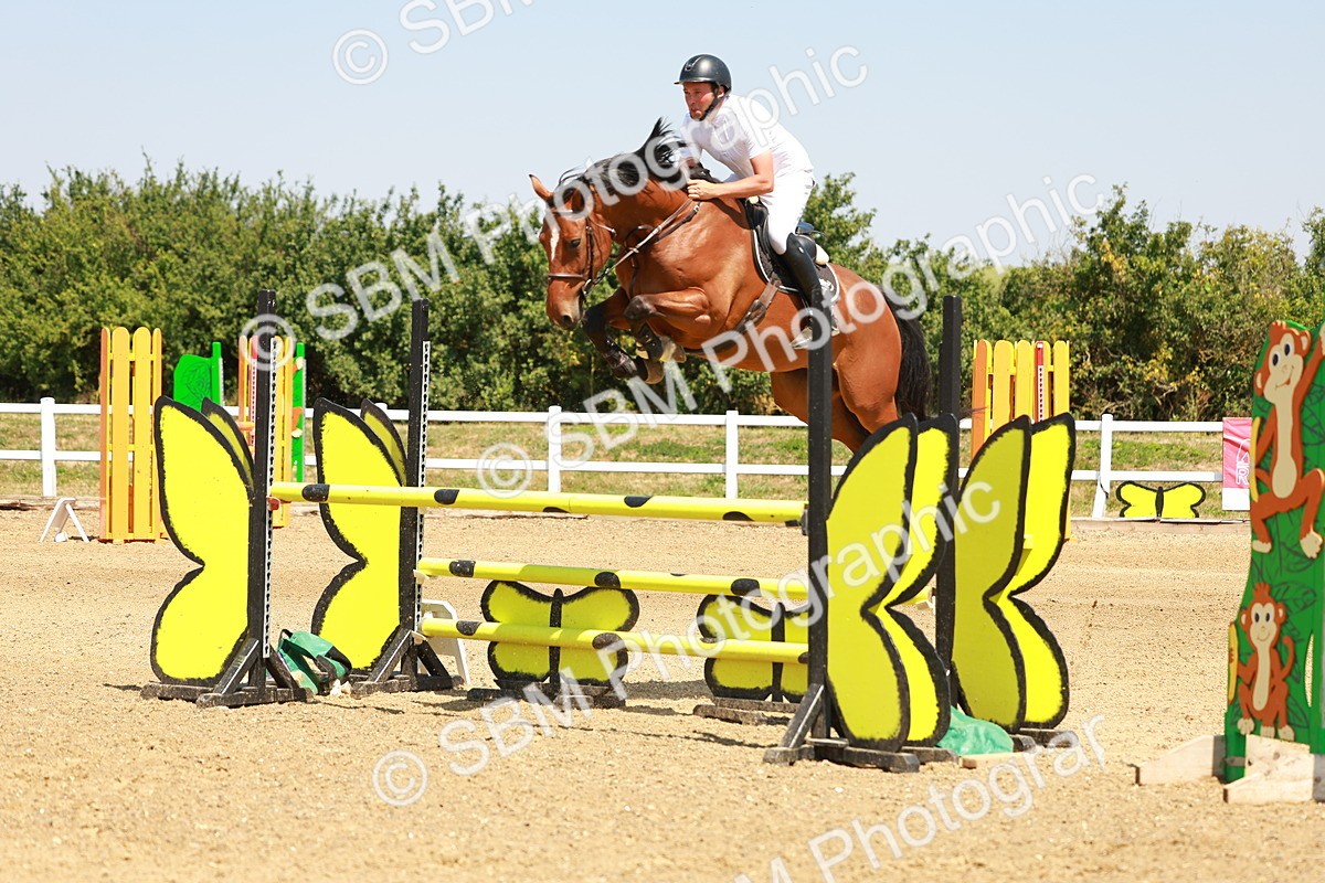 SBM_001286 - Class 4 - Senior Newcomers - 1.10m