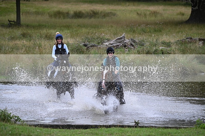 WJ7_3875 - Time at Water 12:52 to 13:22