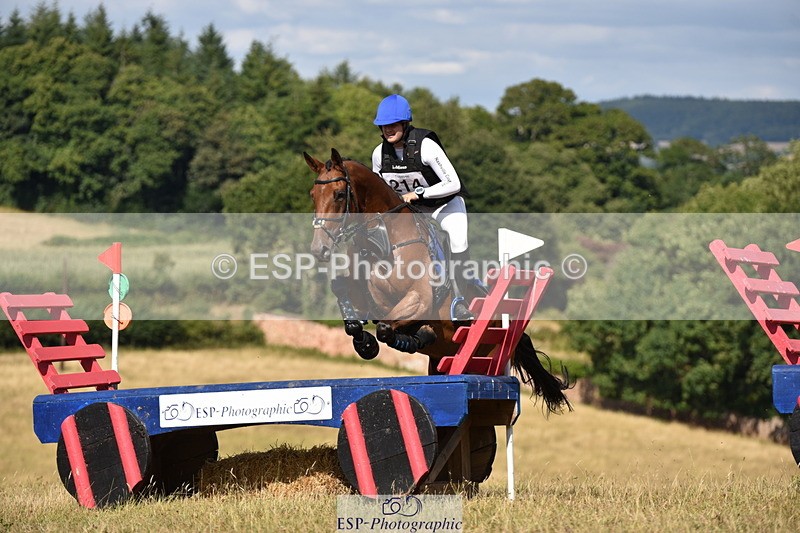 250802A-163004-07754 - E-214-Myles.Mentiply-Johnson-NASHVILLE.COUNTRYMAN