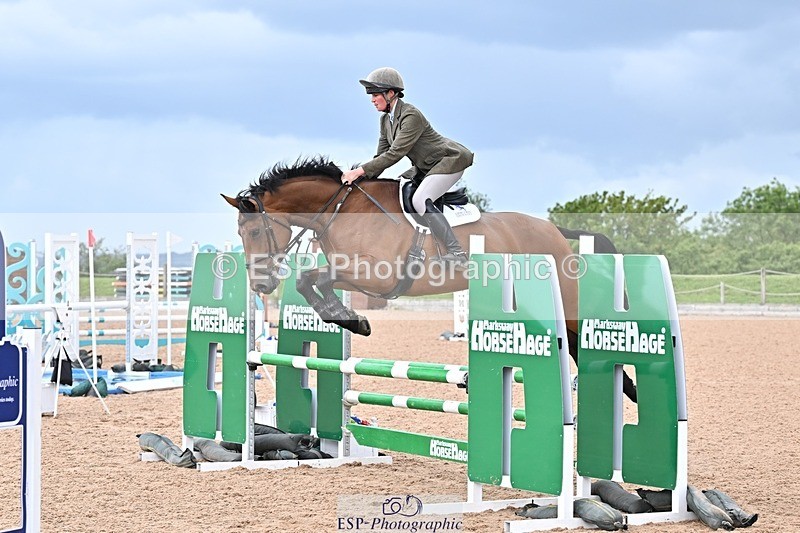 260610-101504-00127 - Cls 2 Snr British Novice and 90cm