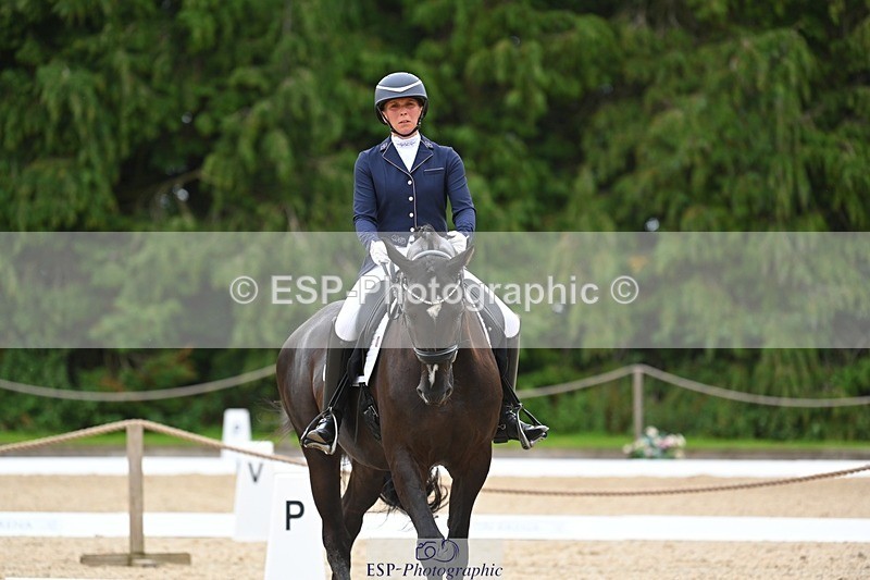 230813-165322-08507 - Cls 14 Medium Silver 16.45 to End