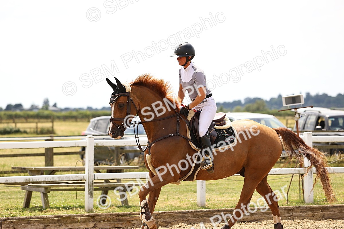 SBM_002166 - Class 16 - GFS Senior Newcomers 1.25m