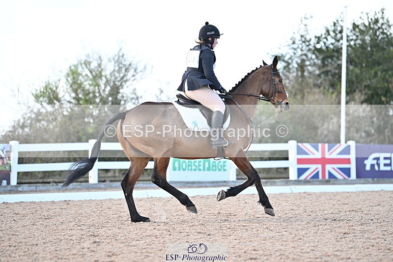 240324A-152939-04495 - Novice 27, 14.30 to 15.25