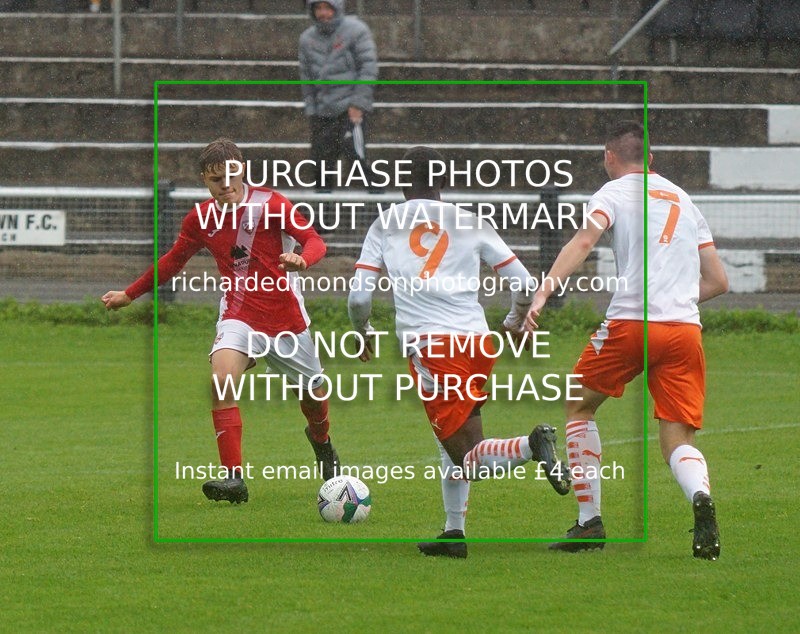 DSC08000 - Morecambe U18 v Blackpool U18 (21/8/21)