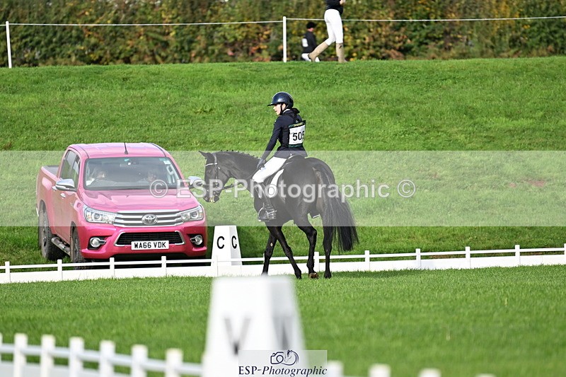 251023A-102411-02480 - G-505-Sarah.Amos