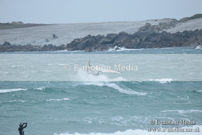 WS 030413-4 - Windsurfing