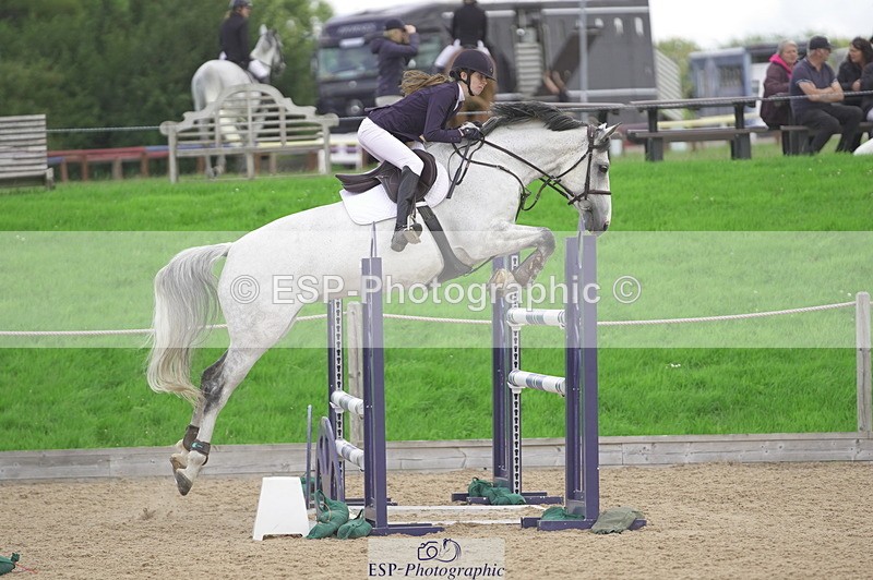 230806A-142132-02466 - Cls 15 National 1.30m and 1.40m