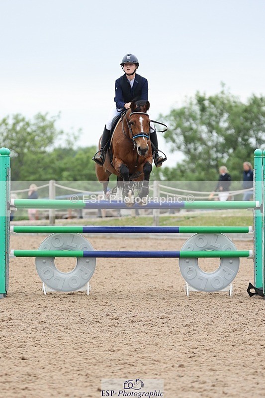 250524-125812-04864 - Cls 15 Snr Fox 1st Rnd