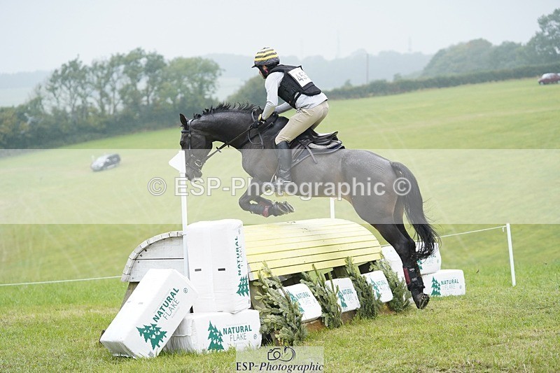 240901A-105350-05875 - 453-Alex.Jupp-CARRY.ON.REGARDLESS