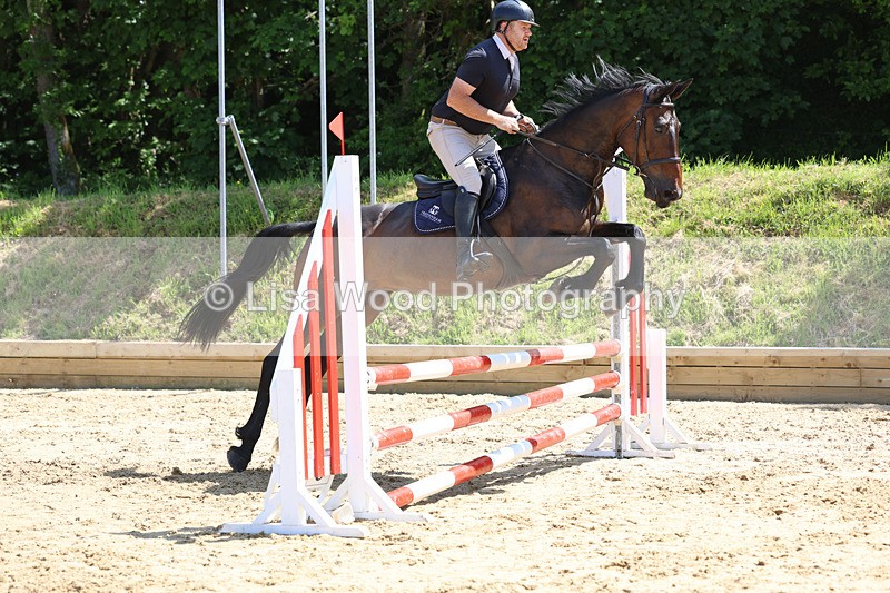 3E7A9751 - Class 8: Senior 80cm