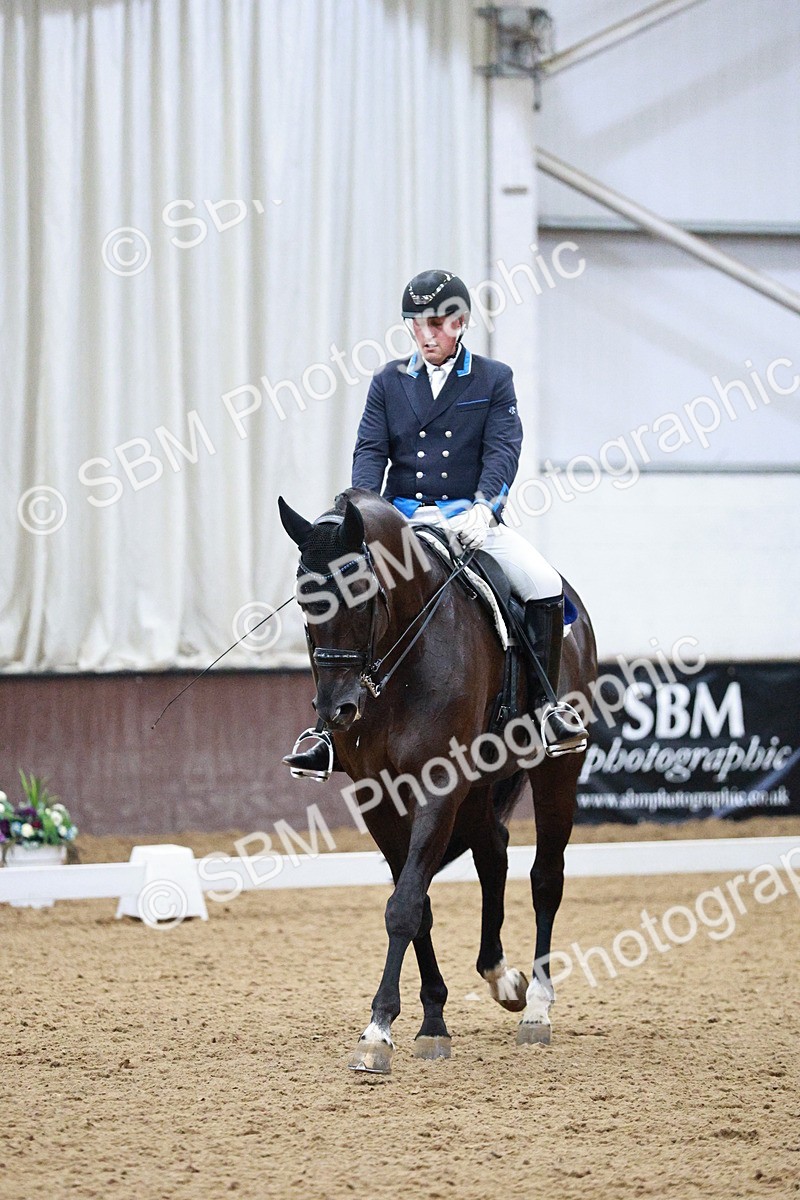 SBM_020788 - Class 13 - FEI INT I - 16.26-17.14