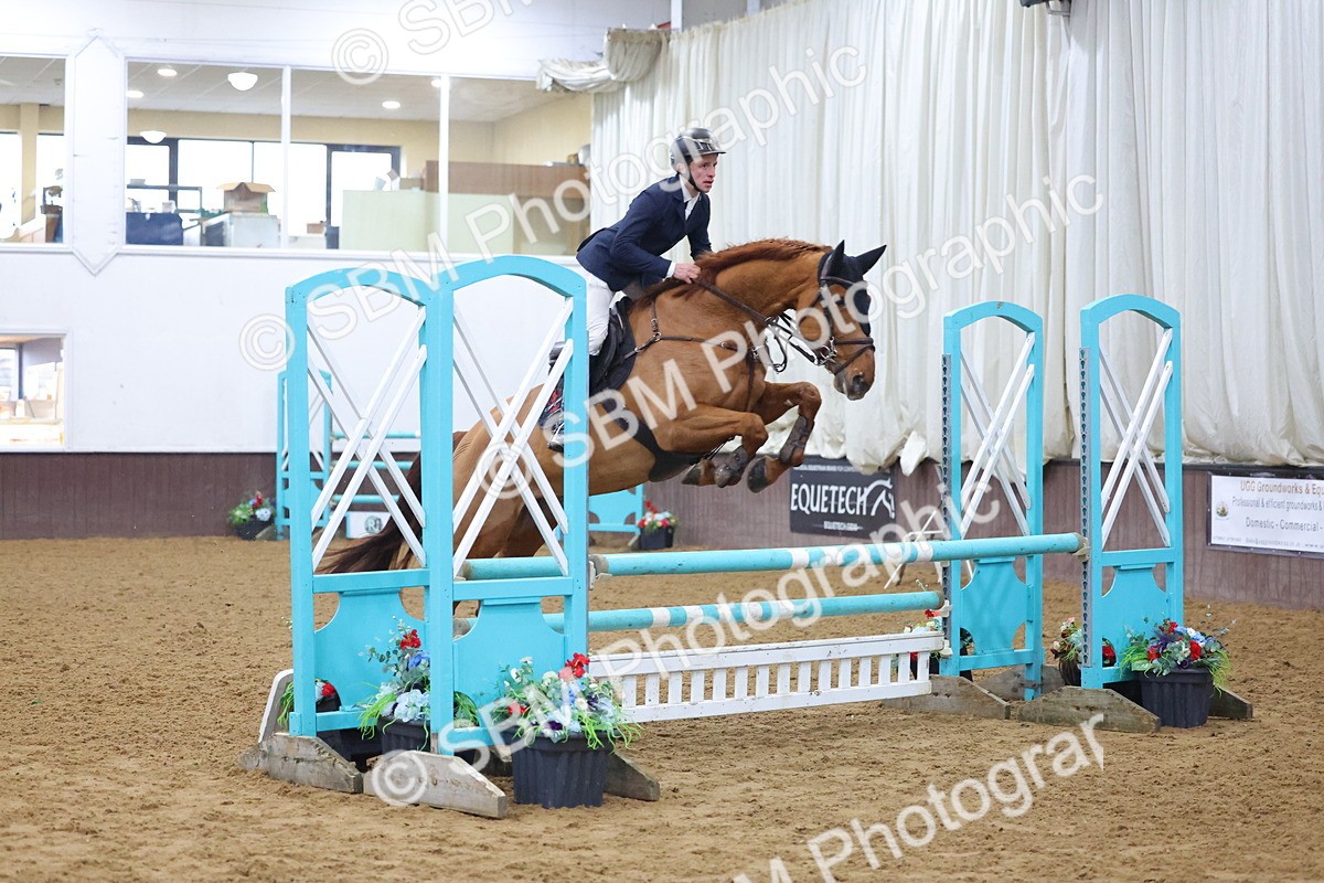 SBM_001437 - Class 14 - Nupafeed Supplements Senior Discovery/ 1m Open - First Round (1.00m)