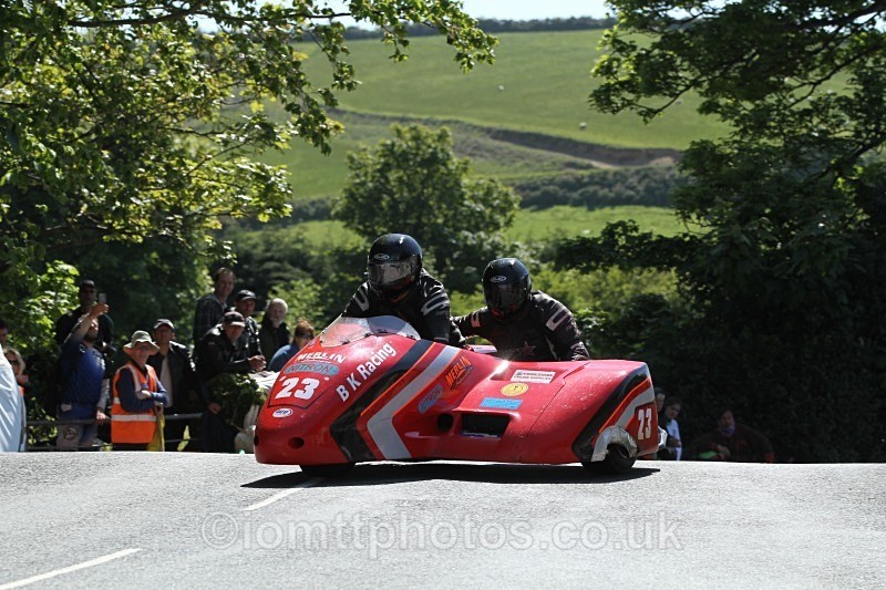 Howard Baker/ Mike Killingsworth - Sure Sidecar Race 2