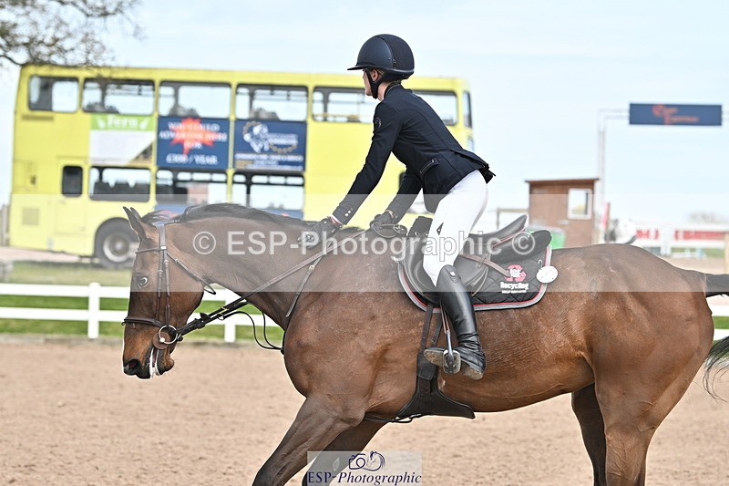 240418A-150327-03905 - Cls 17, 1 Star Silver Tour 1.20m