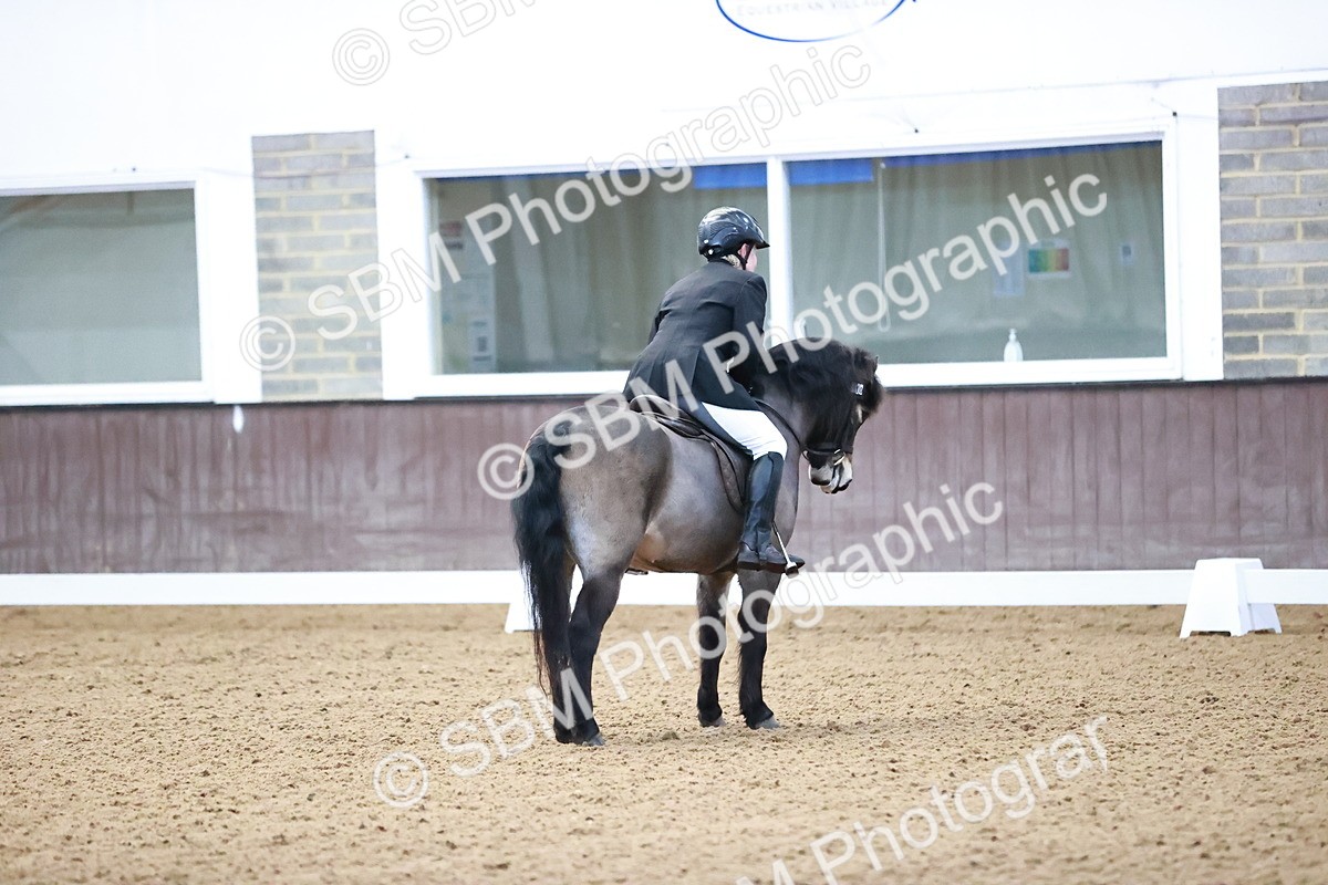 SBM_000021 - Class 2-3 - Prelim 5 Novice 4