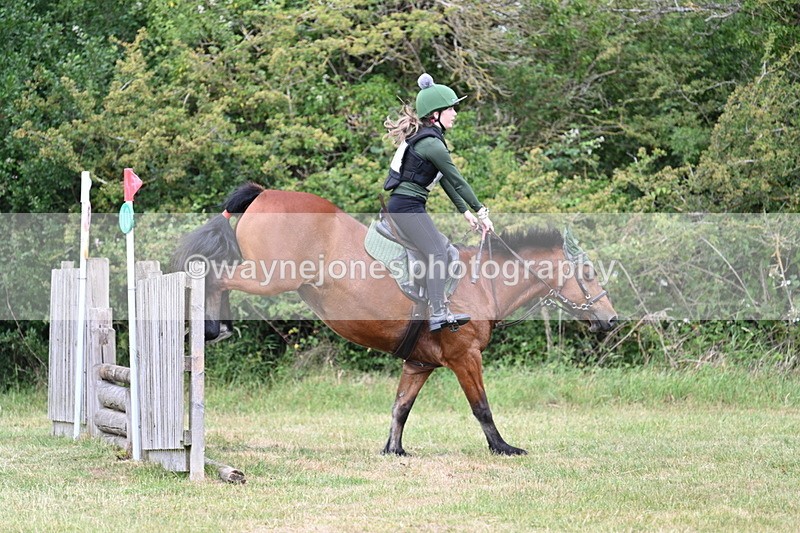 WJ7_5223 - 60cm XC Time 10:17 to 10:49