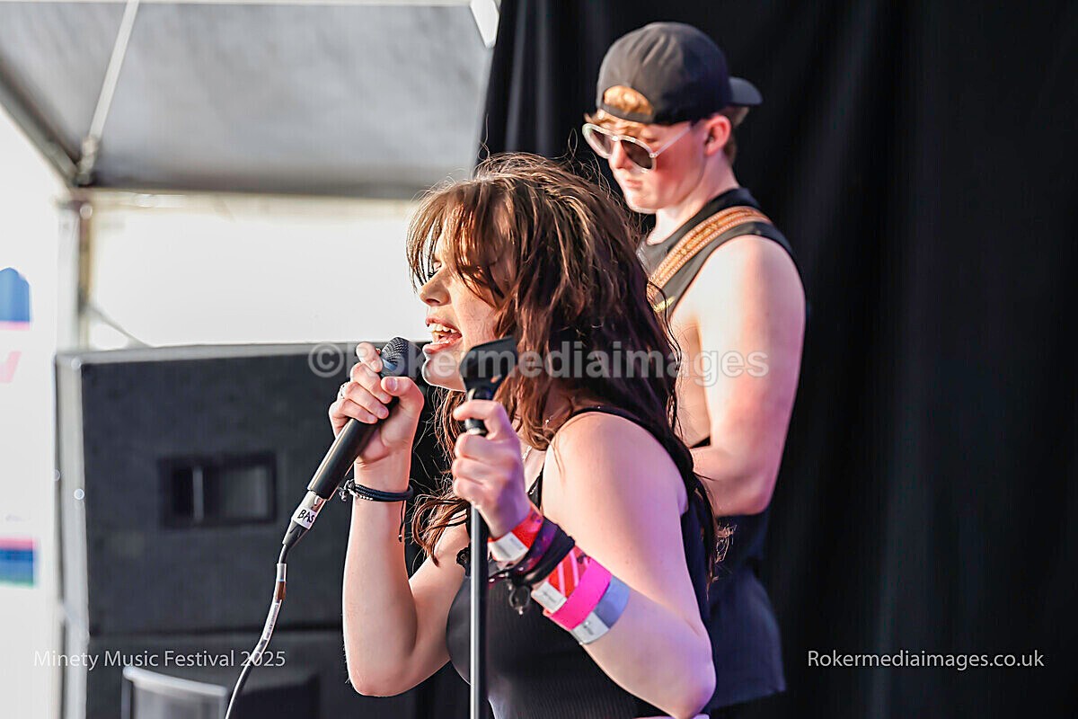 _MGL7246 - MINETY 2025