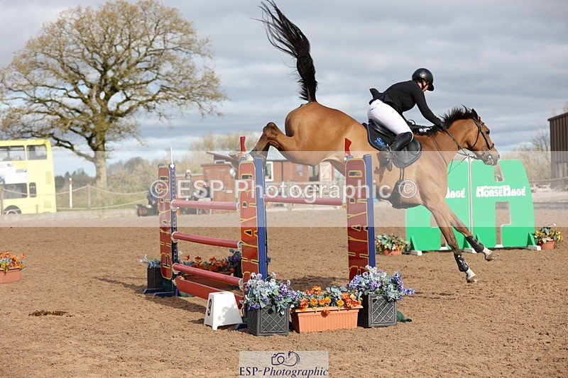 240419A-091219-05415 - Cls 22, 1 Star Gold Tour 1.30m