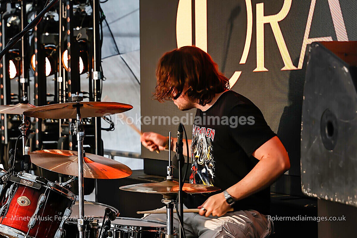 SATURDAY-204 - MINETY 2025