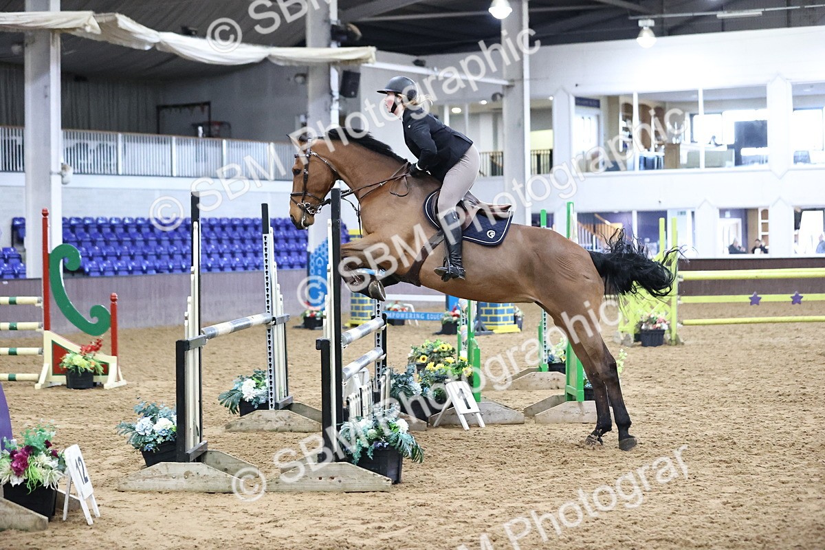 SBM_006344 - Class 16 - Senior Newcomers - 1.10m Open